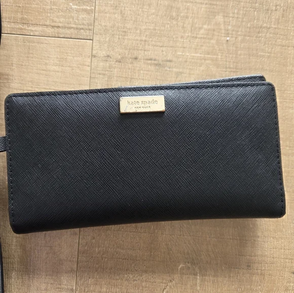 Kate Spade Black Leather Wallet - Picture 1 of 4